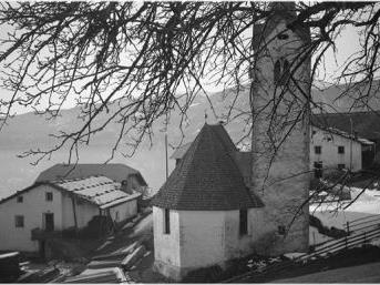 Kirche mit Moar und Eckhart (1936)